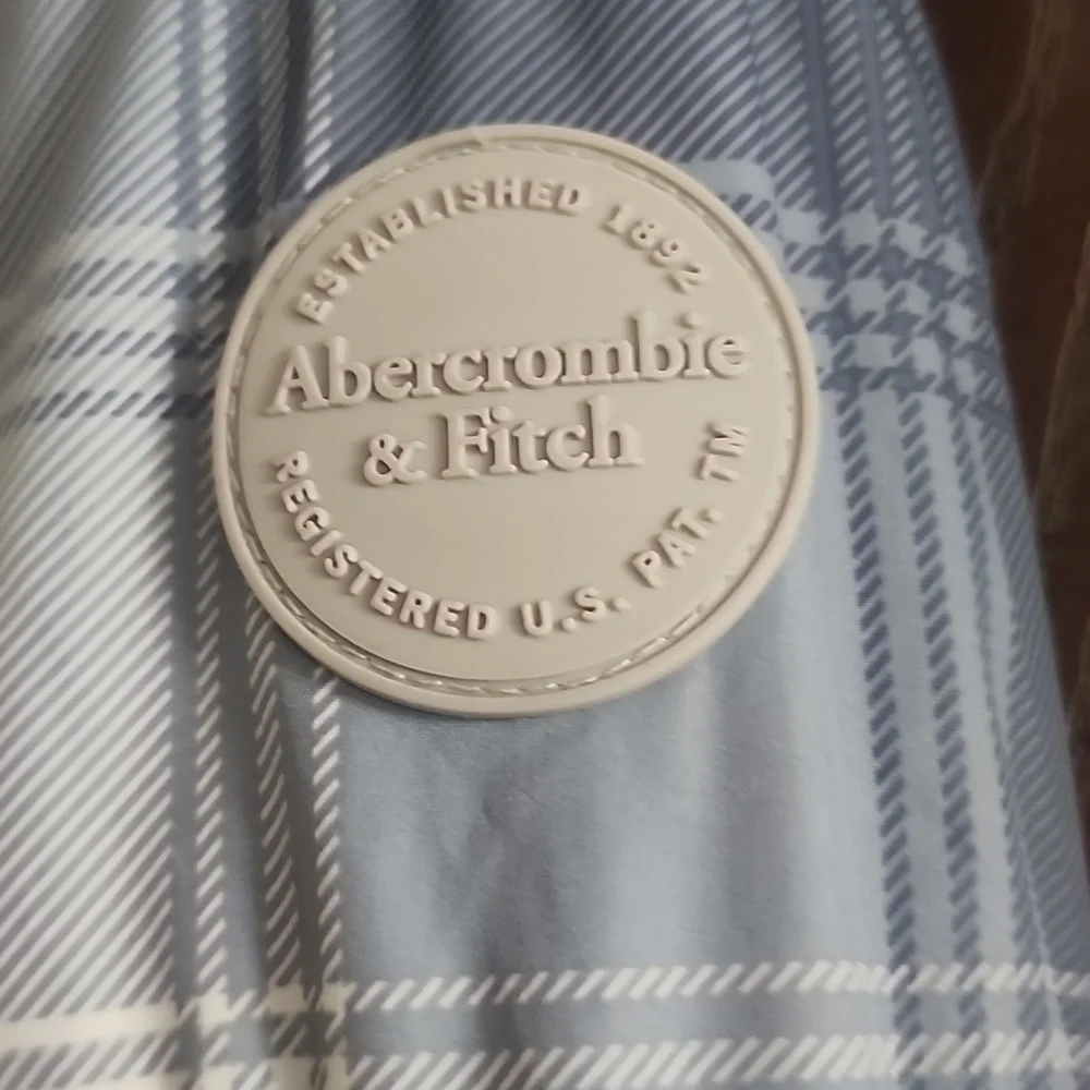 Abercrombie & Fitch Blue Plaid Cozy Puffer, Reversable